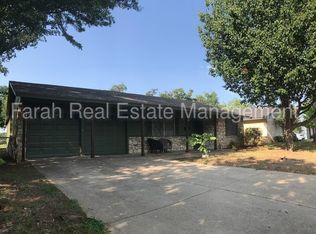 7457 Meadowcrest Dr, Fort Worth, TX 76112