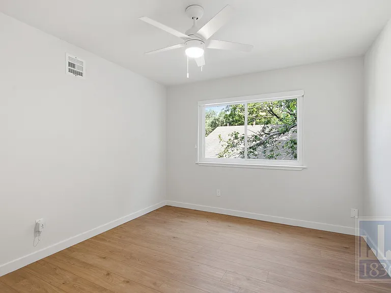 2810 Goldbridge Dr — Photo 17