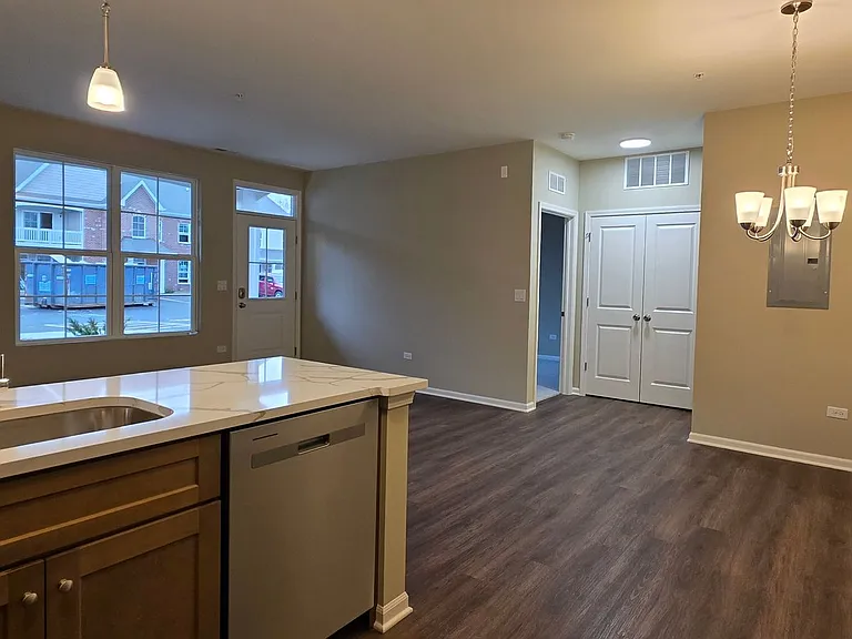 372 Timber Pointe Dr — Photo 10