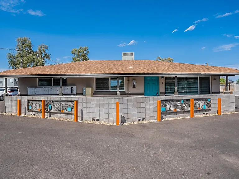 Highland Villa — Photo 24
