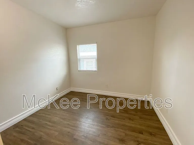 2262 Market St #1 — Photo 8
