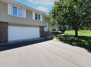 4637 1/2 Penkwe Way, Saint Paul, MN 55122