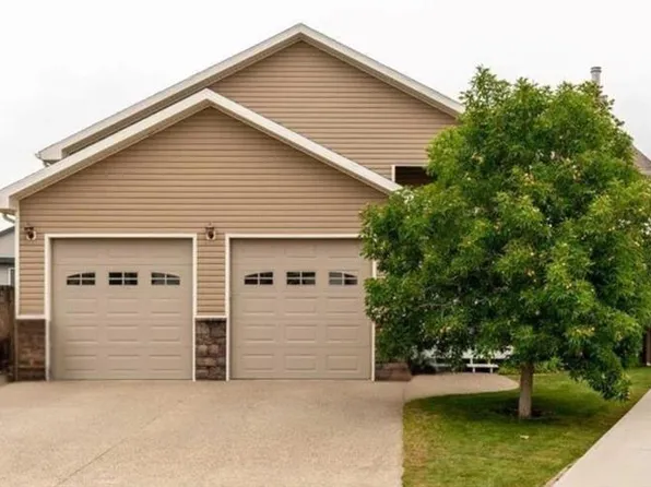 417 E Sundance Pl, Coalhurst, AB T0L 0V2