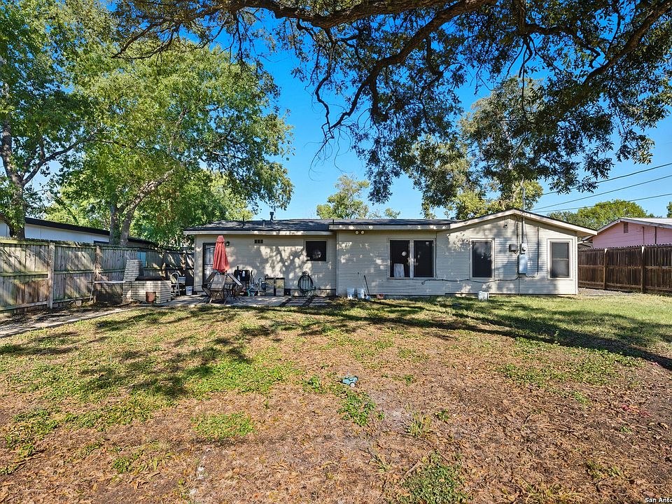 1st image of 118 Raleigh Place