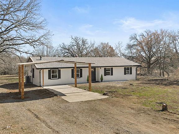 3rd image of 7460 Dogwood Rd