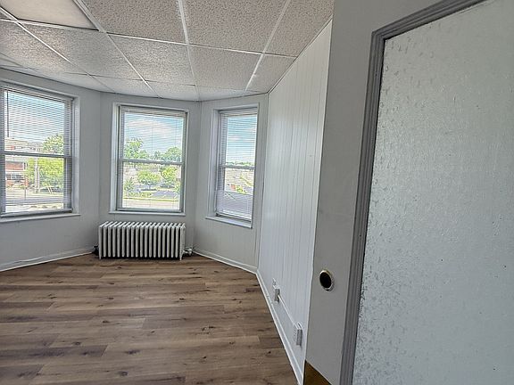 5th image of 63 N 4th St Suite 302
