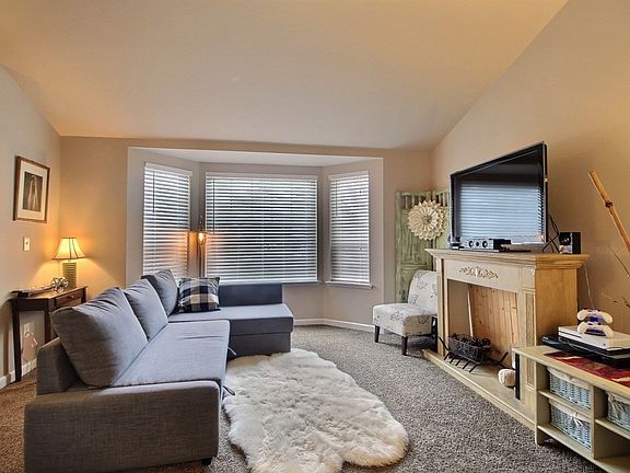 3rd image of 21604 94th Avenue Ct E