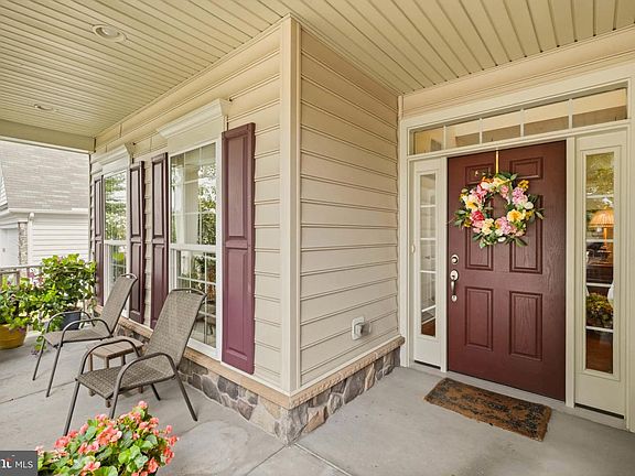 5th image of 9874 Wilderness Ln