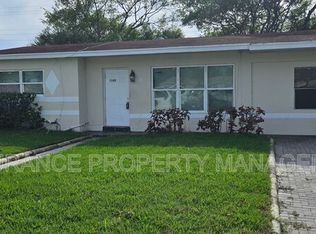 1143 W 23rd St, Riviera Beach, FL 33404