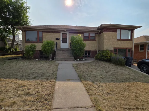 1626 Crook Ave, Cheyenne, WY 82001