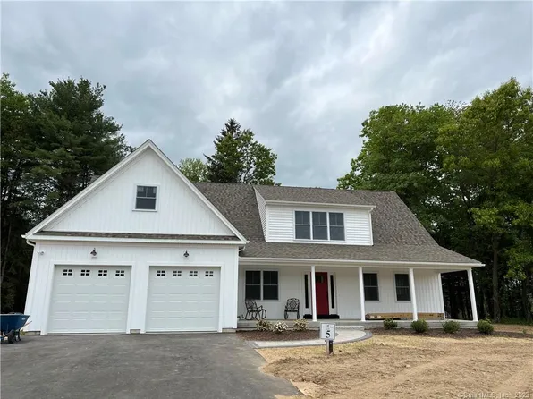 4 Harness Way, Granby, CT 06035