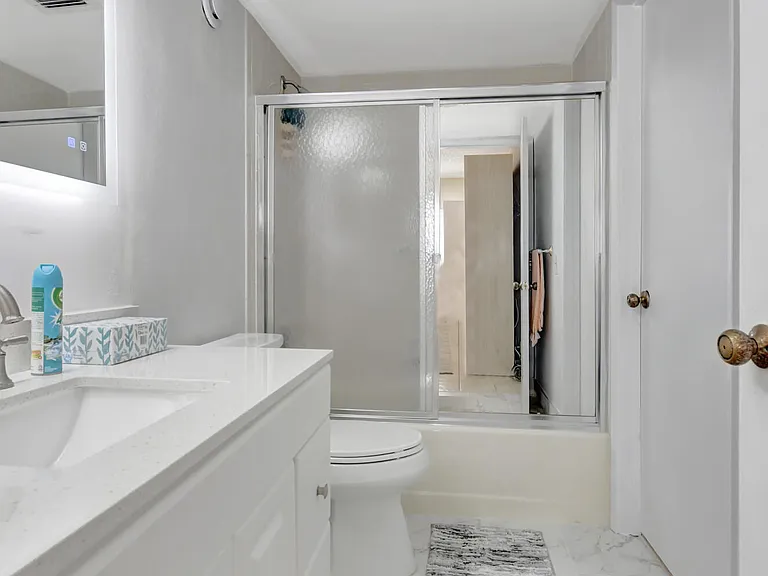 7310 Ashford Pl #405 — Photo 15