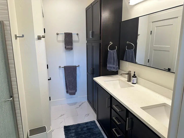 65 Kamloop Ct — Photo 6