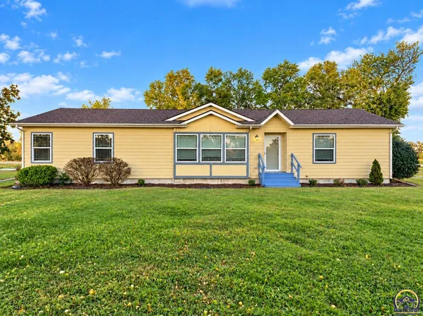 1320 C St, Osage City, KS 66523