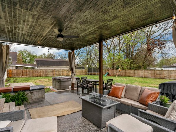 104 E Robberson Street, Willard, MO 65781