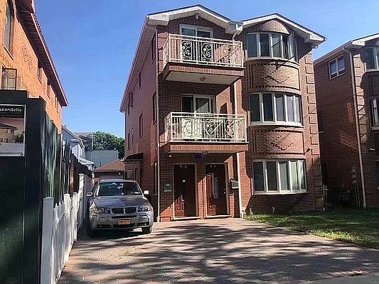 1st image of 150-32 Roosevelt Ave #2