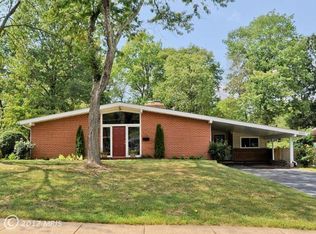 8614 Camden St, Alexandria, VA 22308