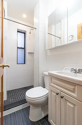 Rented by Compass | media 7