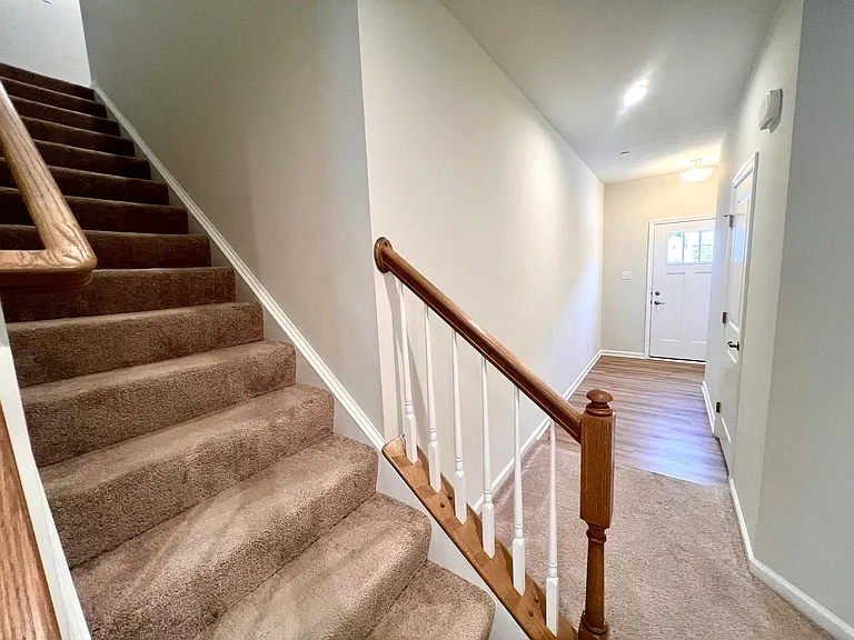 250 Cranesbill Dr — Photo 12