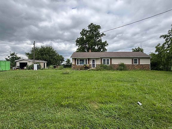 3rd image of 18725 Linden Rd