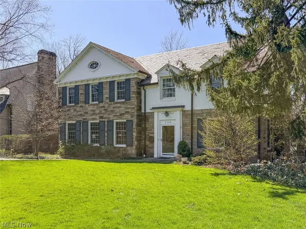 2748 Belvoir Blvd, Shaker Heights, OH 44122