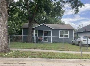 2909 Fitzhugh Ave, Fort Worth, TX 76105