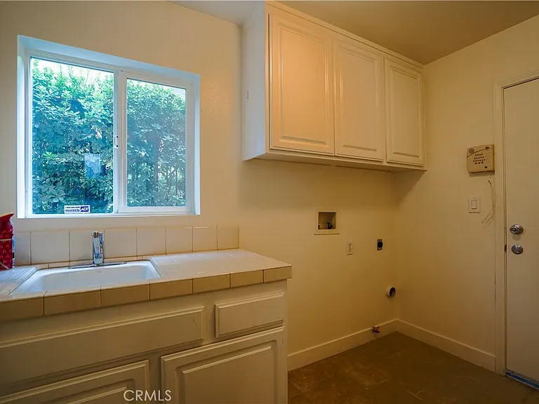 20640 Pesaro Way — Photo 27