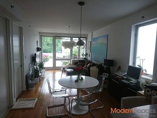 Rented by Modern Spaces | media 13