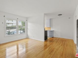 3712 S Centinela Ave APT 2, Los Angeles, CA 90066