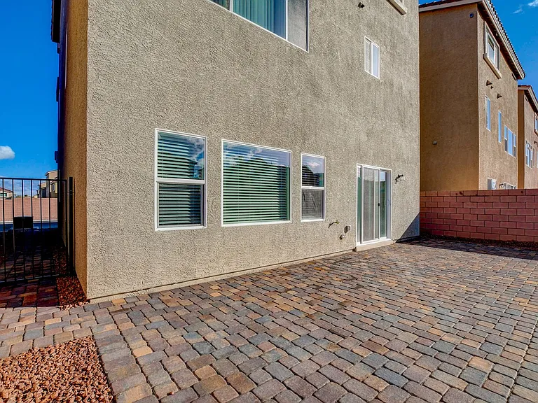 7821 Tomsburgh Ln — Photo 47