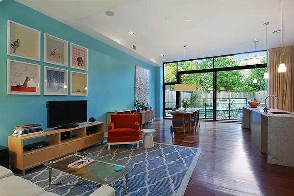 Sold by Corcoran | media 14