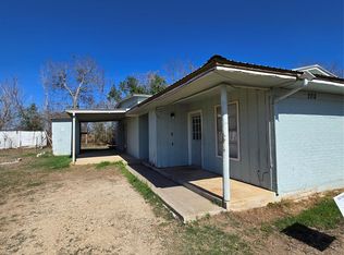 208 NW River Rd, Martindale, TX 78655