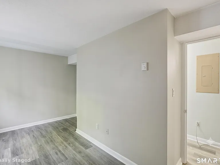 22 Main Street Ext #A6 — Photo 8