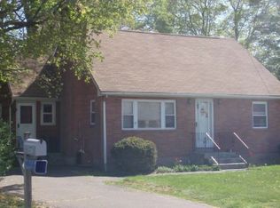 37 Dove Dr, Meriden, CT 06451