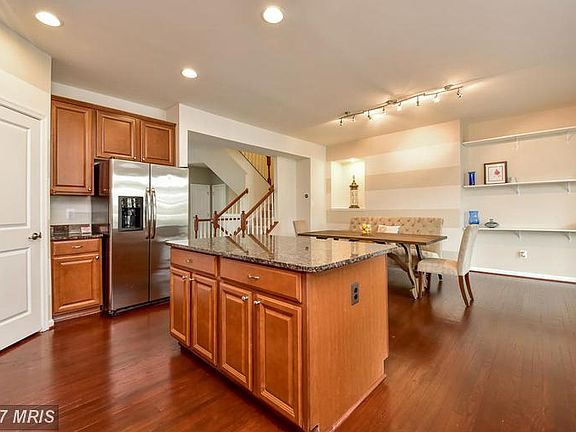 4th image of 22888 Chestnut Oak Ter
