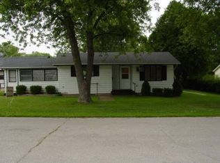 1117 Dalbigne St, Belvidere, IL 61008