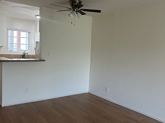 3rd image of 17450 Burbank Blvd #105