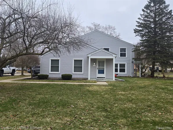 1411 Hobnail Ct, Davison, MI 48423
