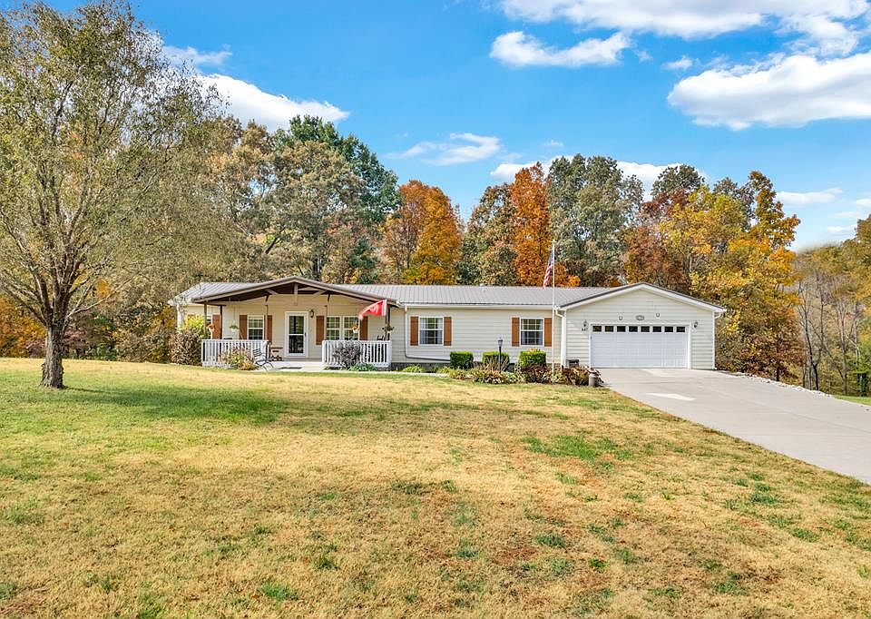 1st image of 687 Saddlebrook Dr