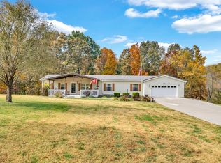 687 Saddlebrook Dr, Sparta, TN 38583