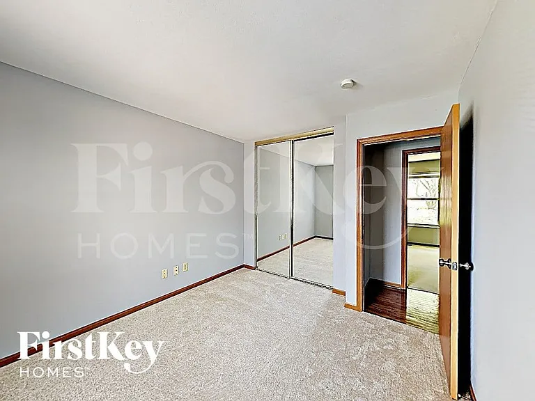7011 Blue Mountain Dr — Photo 10