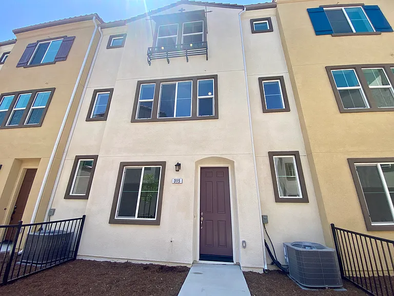 315 Liberty Way — Photo 41