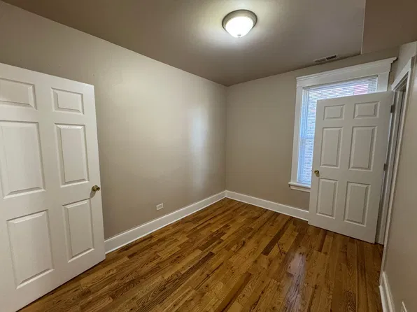 4141 W Grenshaw St #2, Chicago, IL 60624