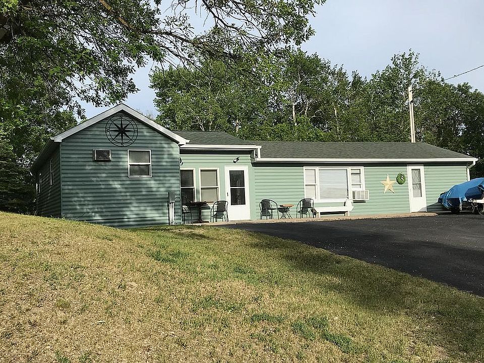 395 Longview Rd W, Lake Metigoshe, ND 58318 Zillow