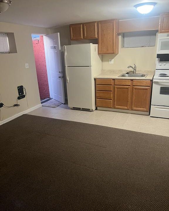 1st image of 3010 Saint Clair Dr