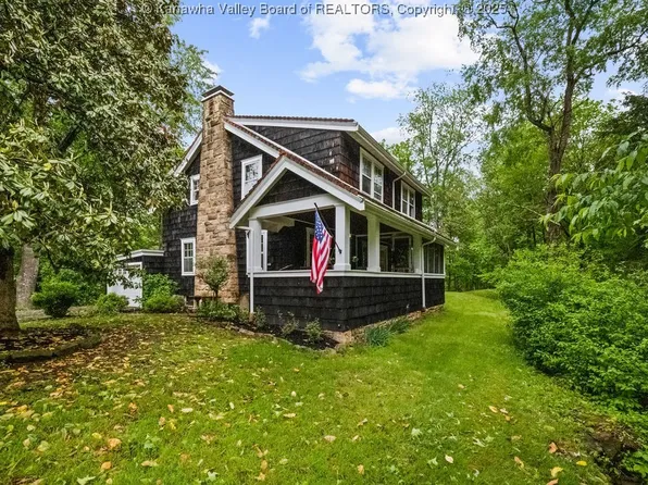 1516 Hunter Dr, Charleston, WV 25311