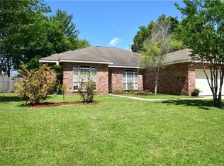 1565 Hunters Point Rd, Slidell, LA 70460