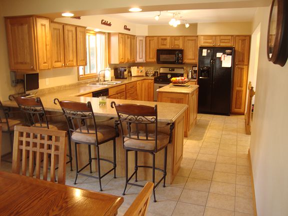 2nd image of 2495 Holtman Dr NE