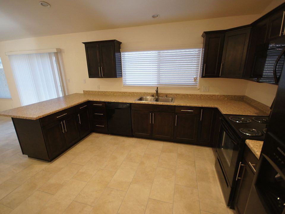 1st image of 1065 Neil Armstrong Cir