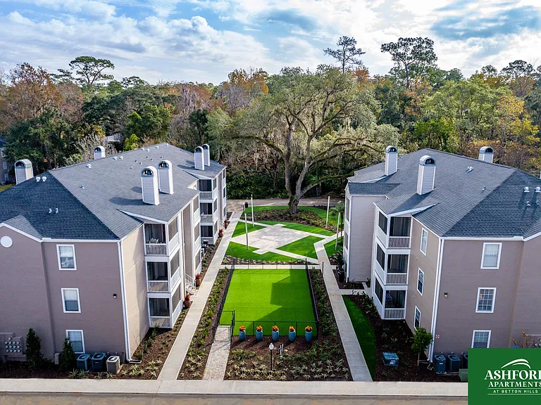 Ashford Apartments at Betton Hills — Photo 40